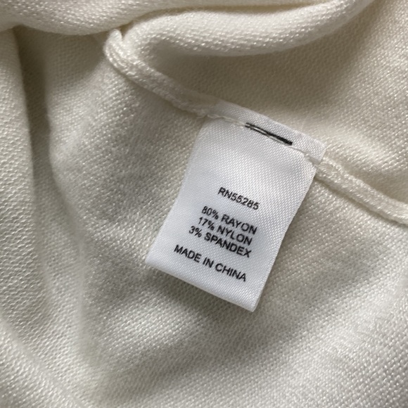 Express Design Studio White 3/4 Sleeve Button Down Sweater - Picture 8 of 10